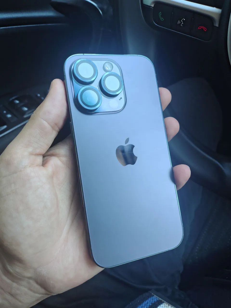 iPhone 14 pro.   R$2500 pra vender Hoje 