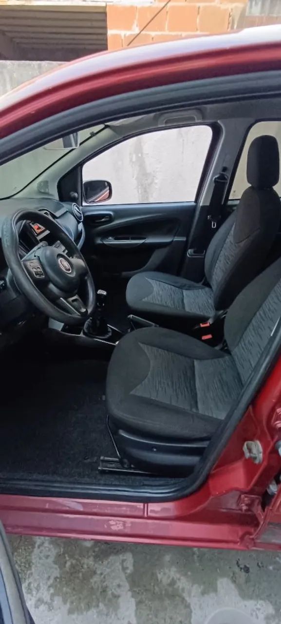 Fiat Uno Attractive 1.0 Flex 6V 5P 2017 - Foto 5