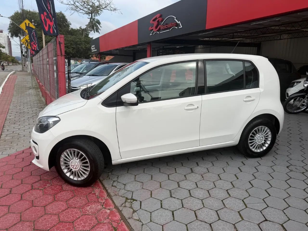 Volkswagen Up! Move 1.0 Total Flex 12V 5P 2016 - Foto 3