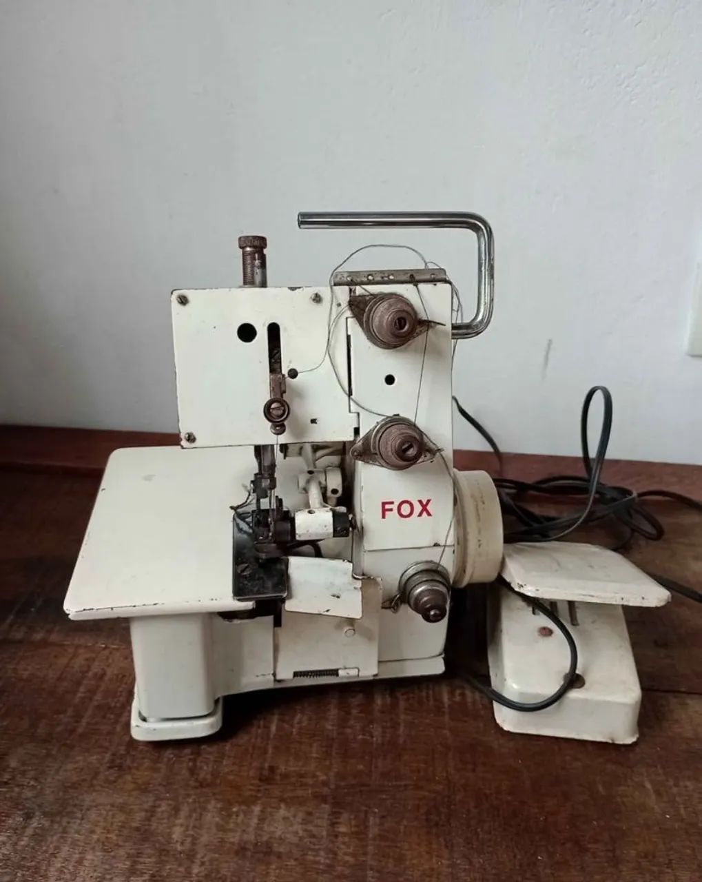 Máquina overloque  - Foto 3