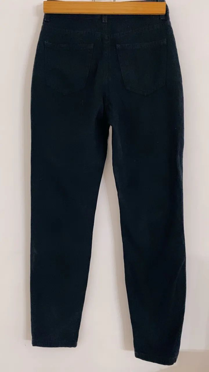 Calça jeans Mom Swear e cropped  fivela tam 36 - Foto 3