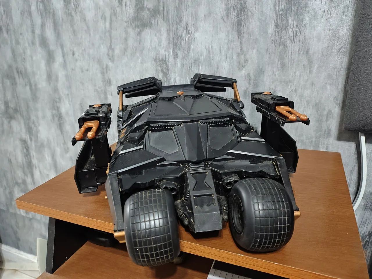 Batmóvel Tumbler - Batman O Cavaleiro das Trevas - Foto 3