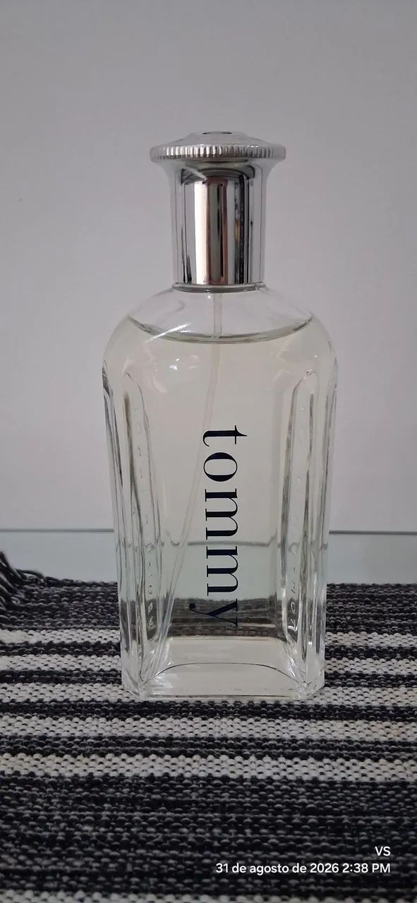Perfume Tommy Hilfiger masculino 100ml Eau de Toilette  - Foto 2