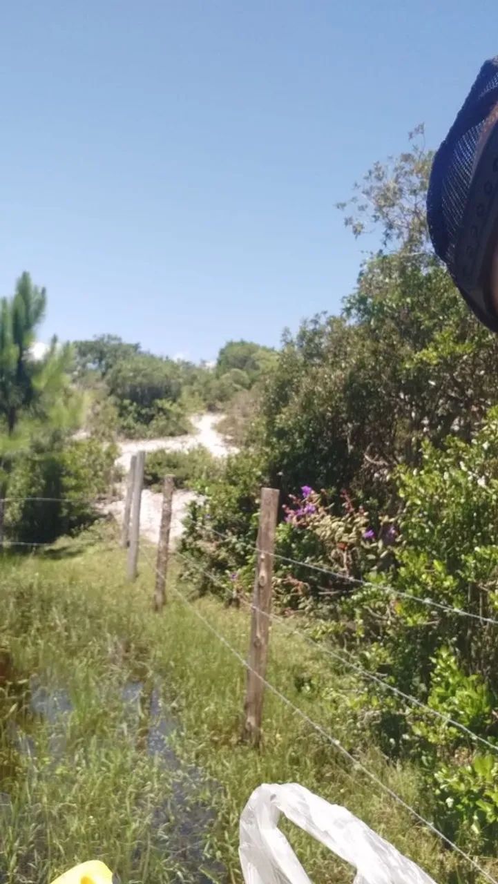 terreno guarda do Embaú 