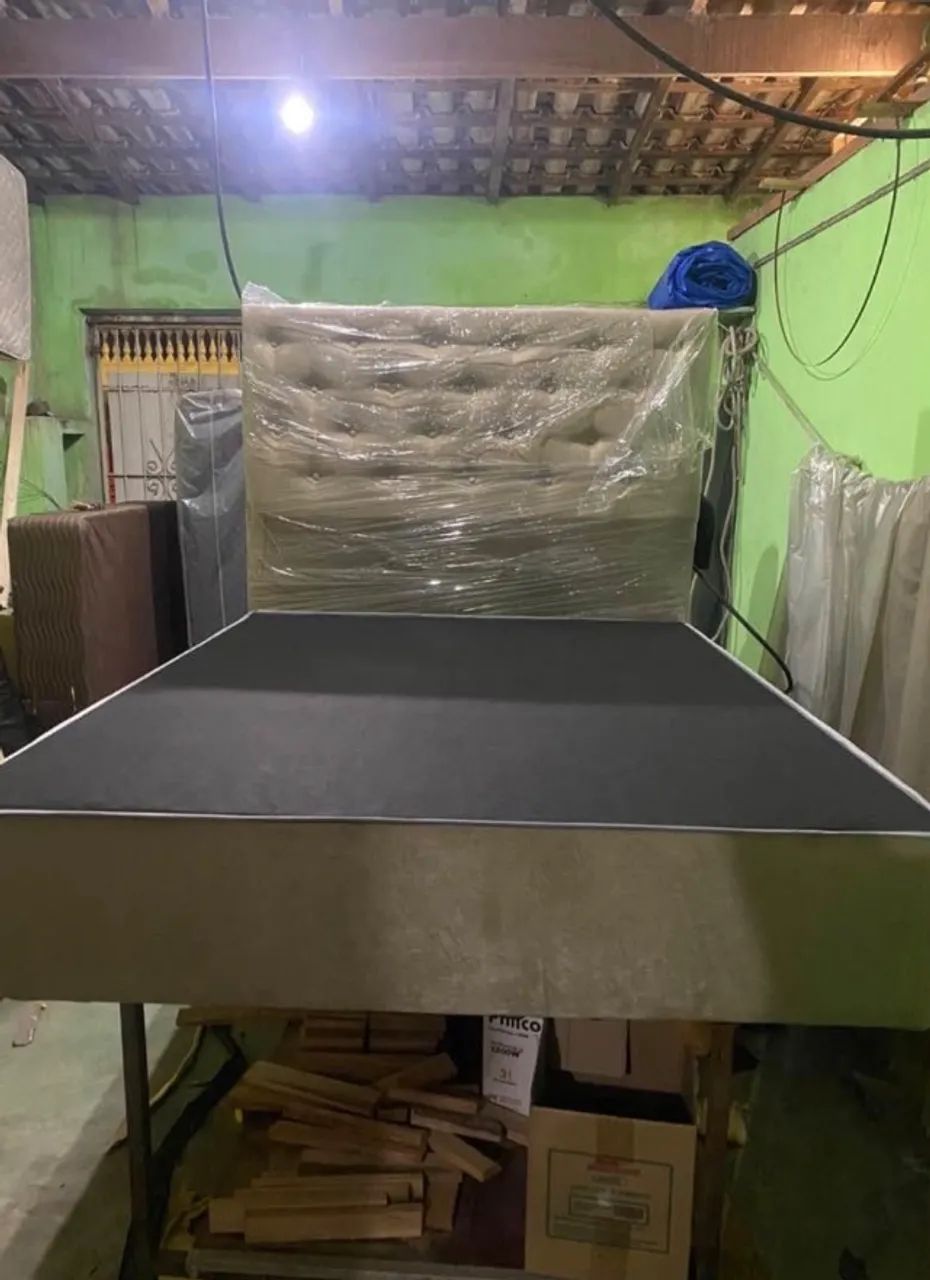Cama de casal (novo) solteiro queen
