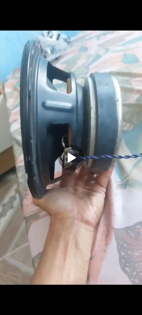 Médio grave de 8 polegadas 310w rms 8 homs  obs: recodicionada Aro LG - Foto 5