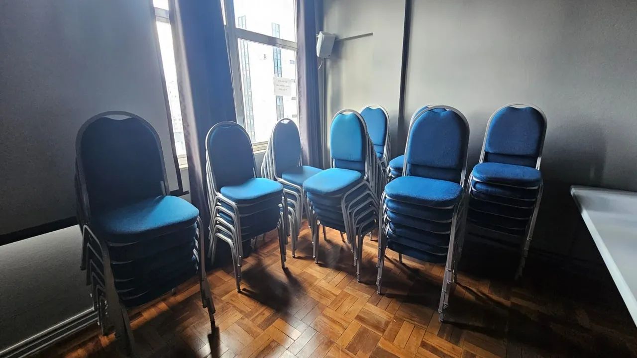 Cadeira de auditório  - Foto 2