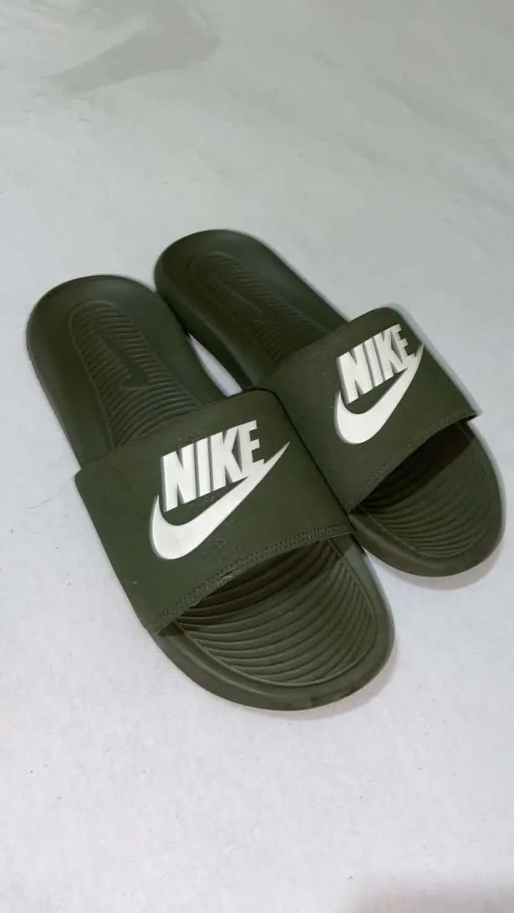 Chinelo Victori one verde cargo