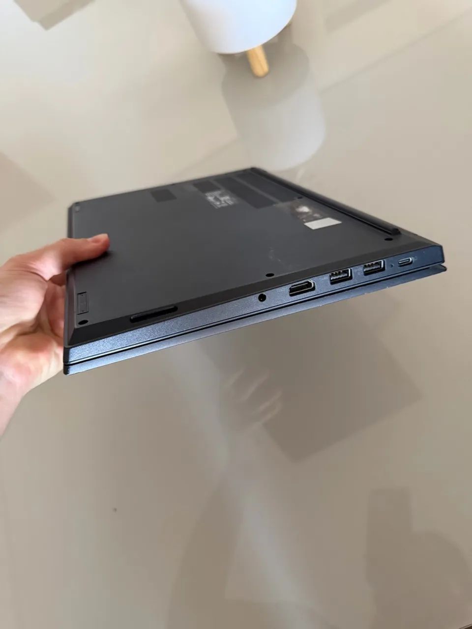 Notebook Lenovo ThinkPad E14 - Intel Core i5 / 8GB RAM / SSD 256GB / Windows 11 - Foto 4