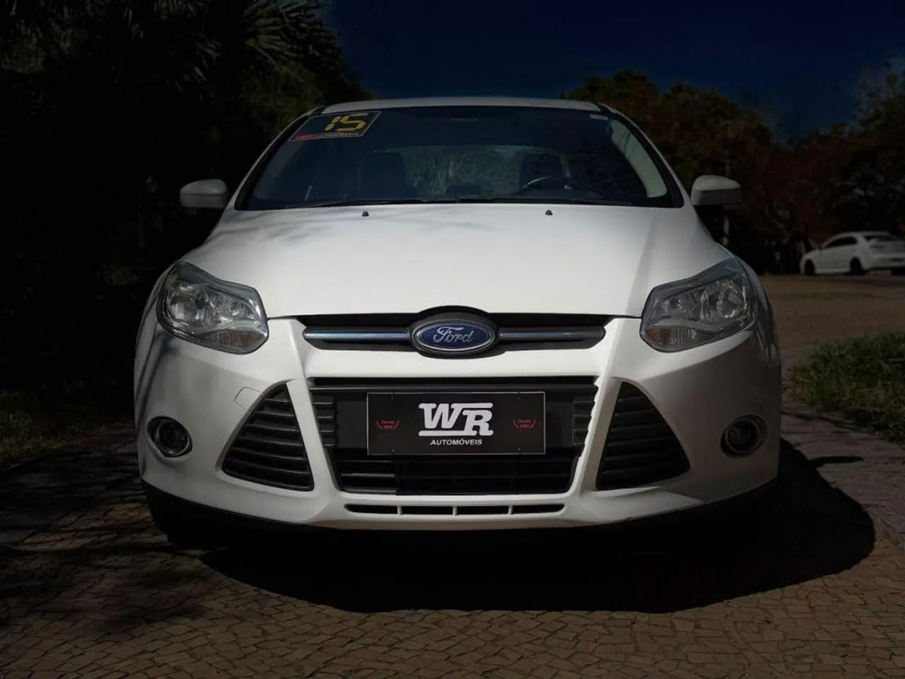Ford Focus Sedan 2.0 16V/2.0 16V Flex 4p Aut., foto 3 de 10