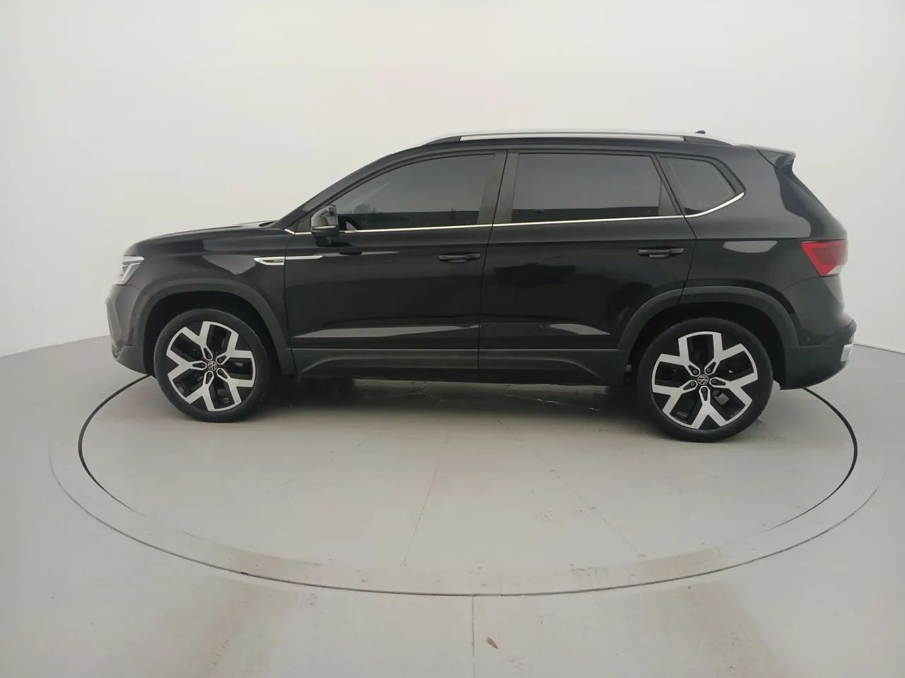Volkswagen Taos Highline 1.4 250 TSI Flex Aut., foto 2 de 18