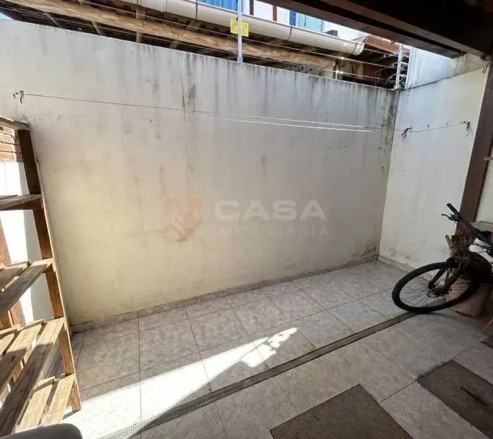 Casa duplex com 3 quartos, 3 suítes, 2 vagas  Excelente Casa Duplex 3 Quartos/varanda em - Foto 2
