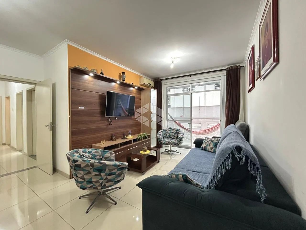 APARTAMENTO 3 DORMITÓRIOS 2 SUÍTES 1 VAGA À VENDA NO CENTRO DE FLORIANÓPOLIS