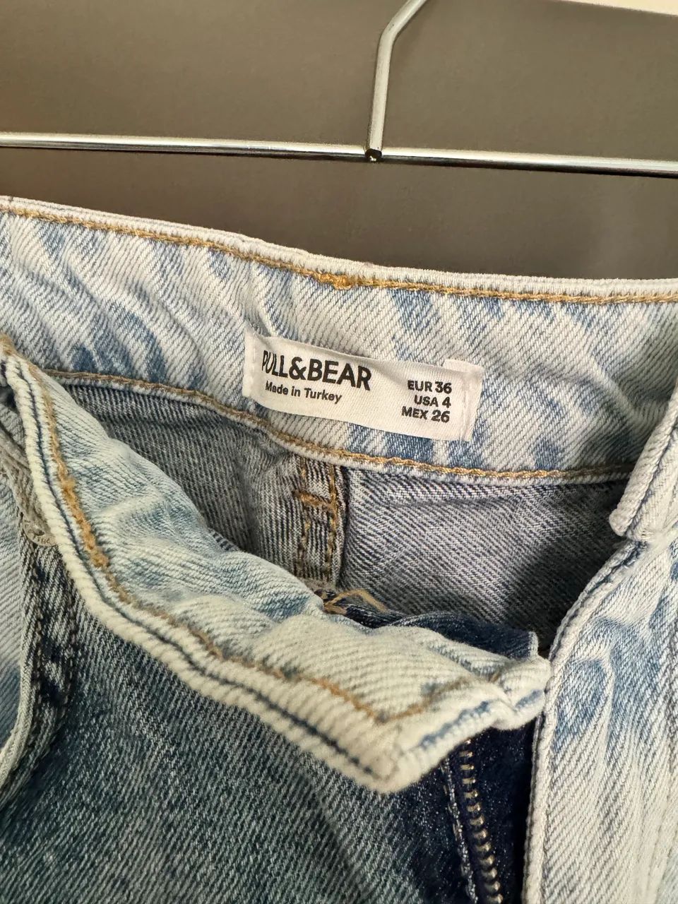 Calça jeans feminina 36 pull &bear - Foto 2