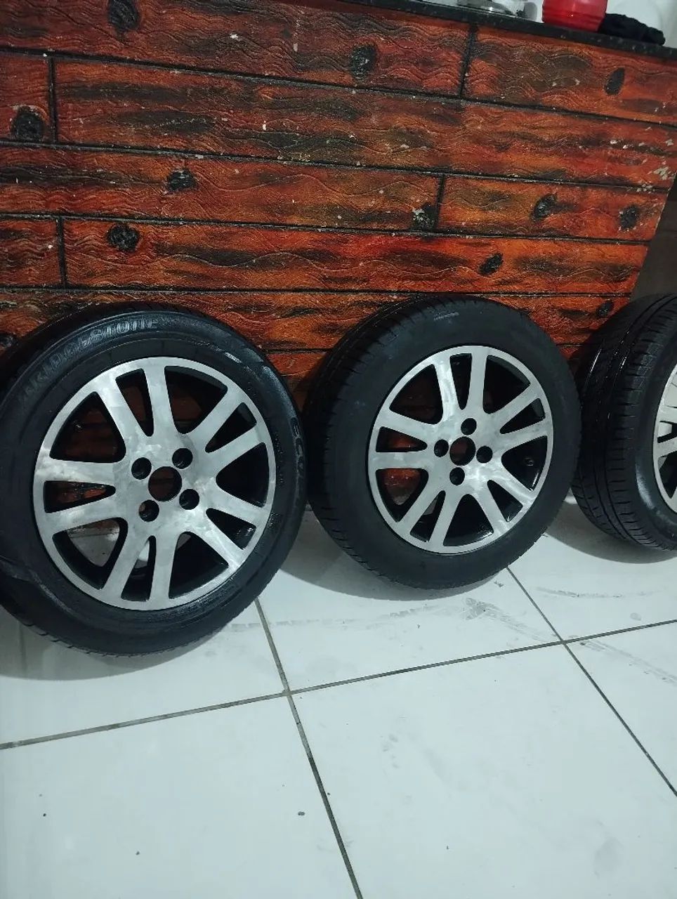 Vende-se rodas 15 liga leve coração 4 x 100 dá no gol Palio Fiat Chevrolet na Caucaia Ret - Foto 4
