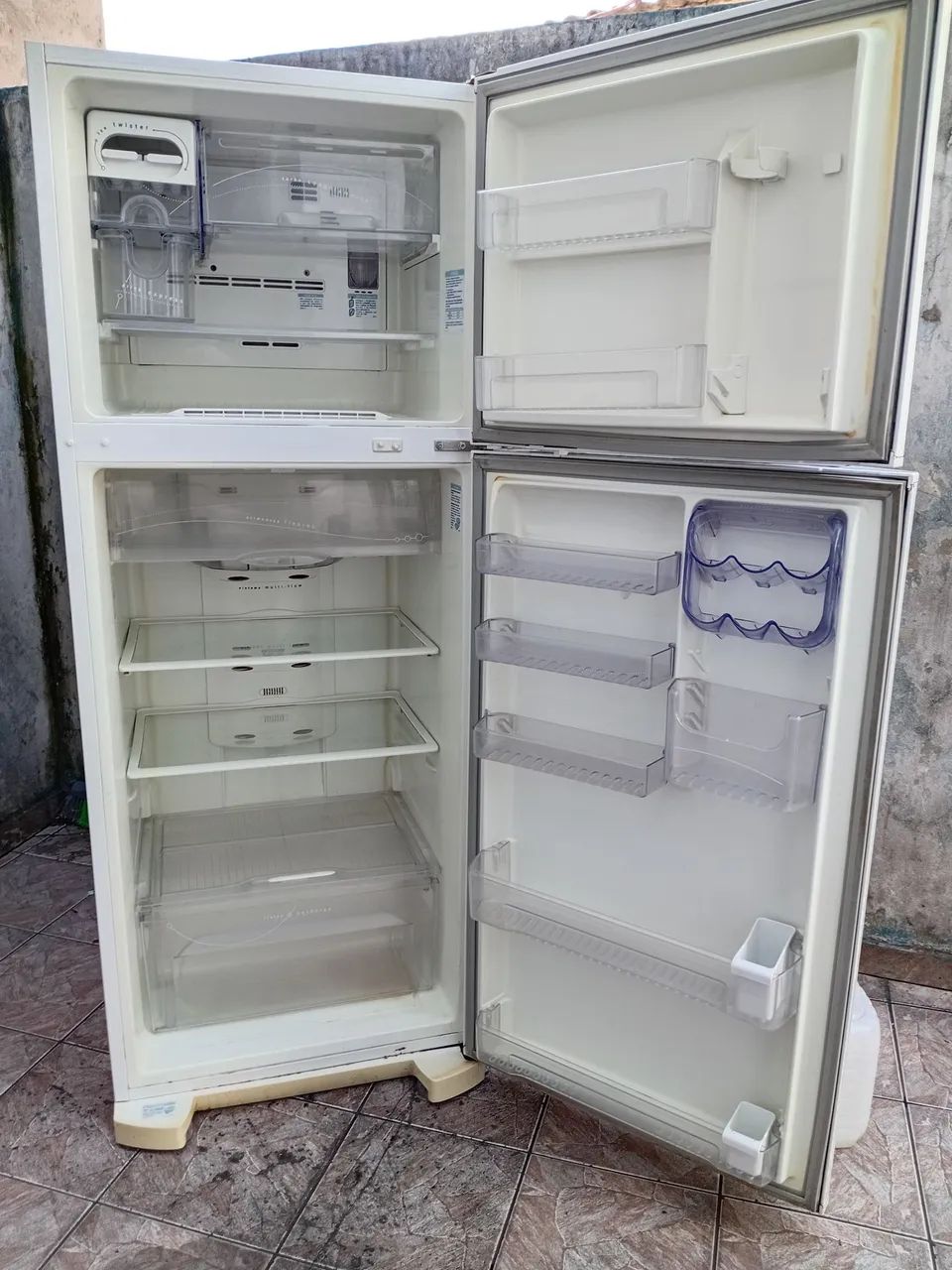 Geladeira Eletrolux DF46 402 litros  - Foto 2