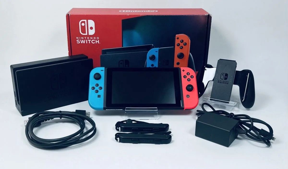 Nintendo Switch Completo Com Caixa! (Aceito Cartão)