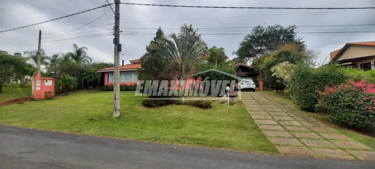 Casa em Condomínios em Araçoiaba da Serra