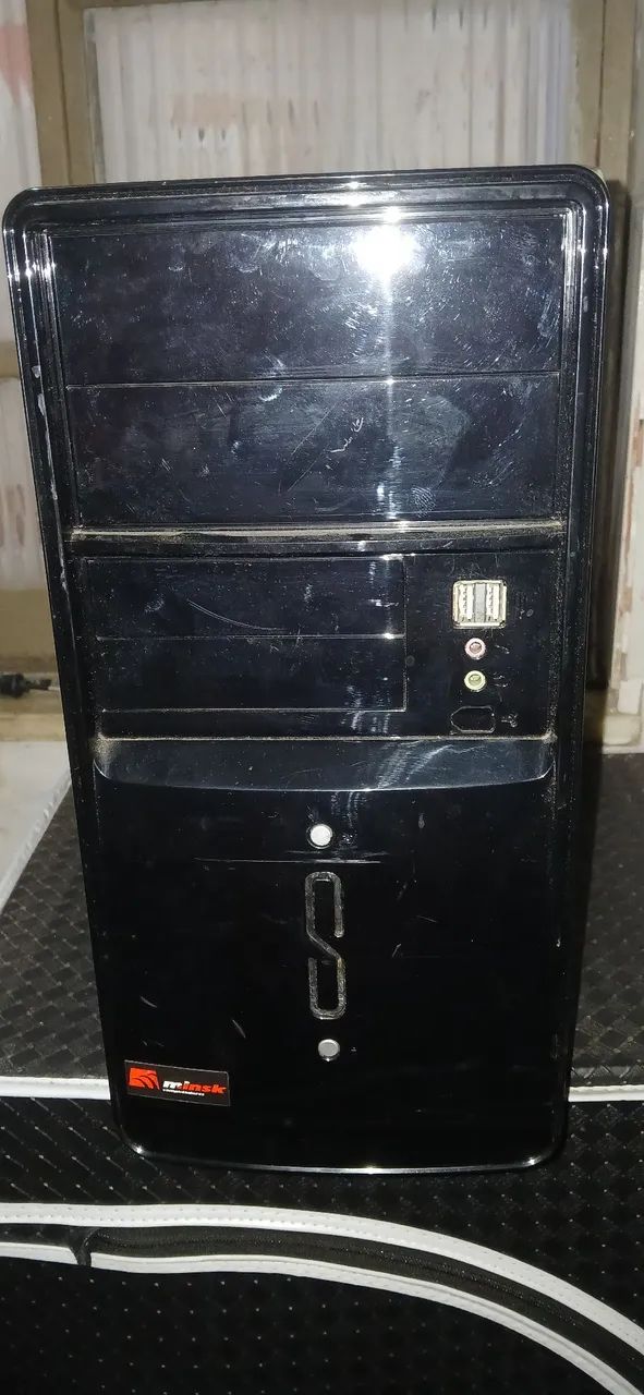 Gabinete ATX sem fonte