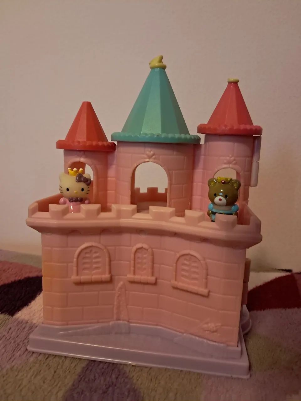 Hello Kitty Castelo Princesa - Foto 3