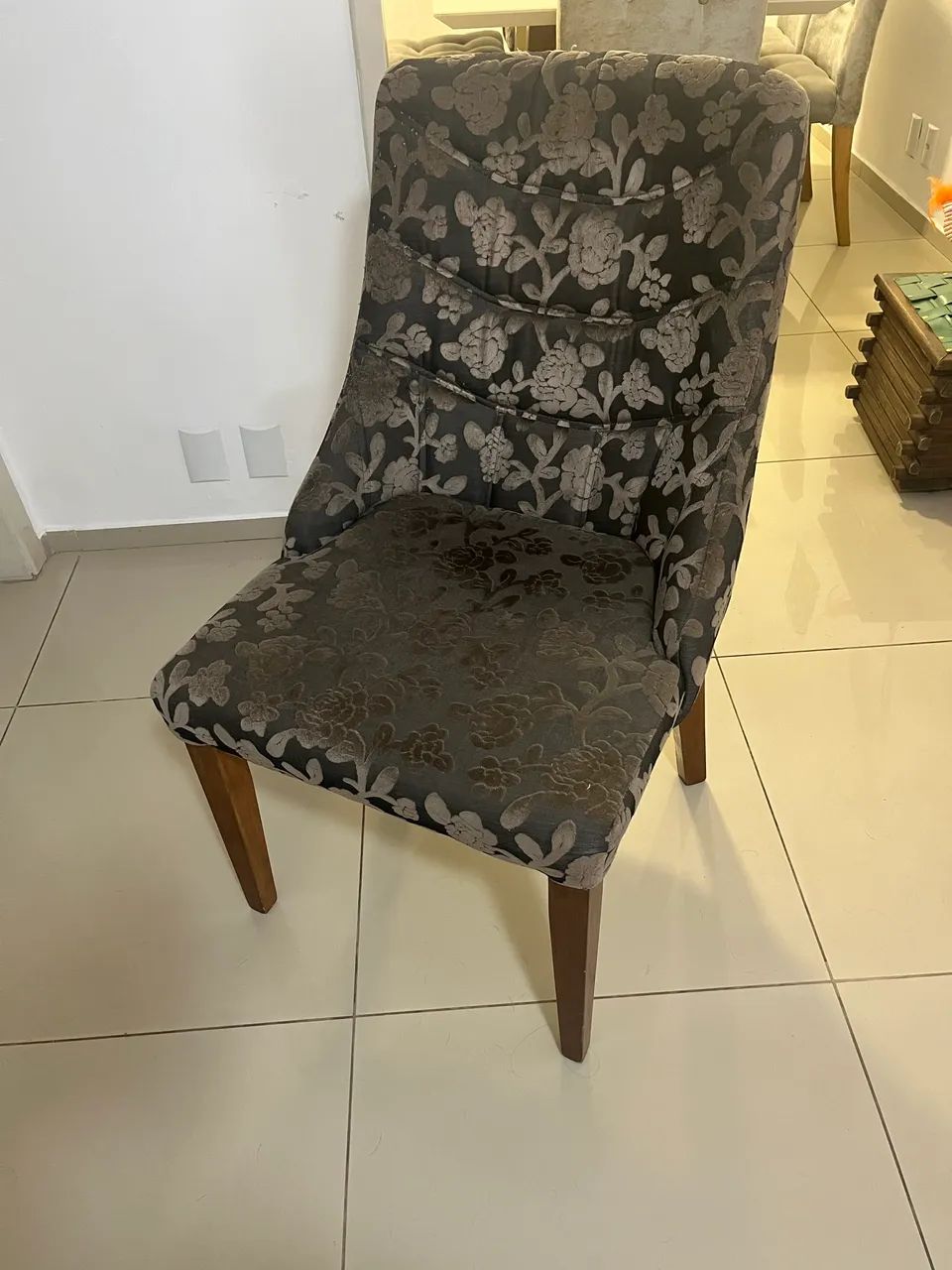 Mesa e cadeiras  - Foto 5