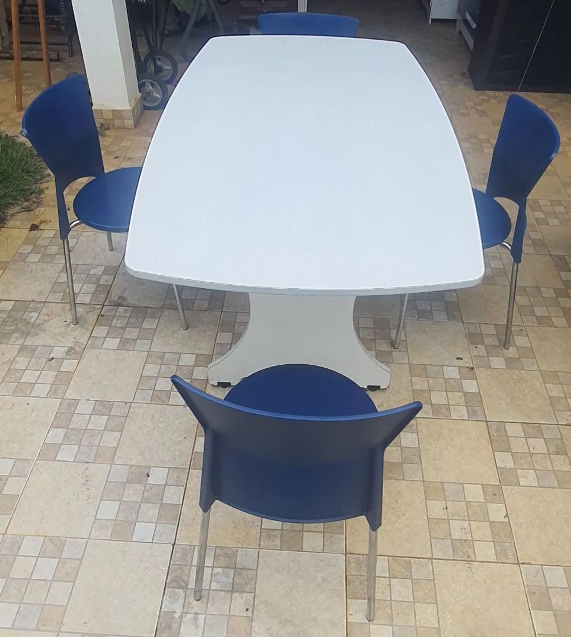 CONJUNTO MESA COM 4 CADEIRAS  - Foto 4