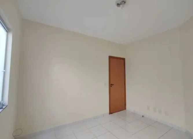 Vendo casa no barro vermelho RV6 - Foto 2