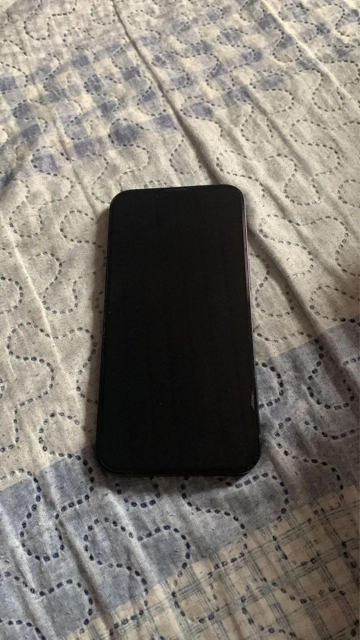 iPhone 14 normal 