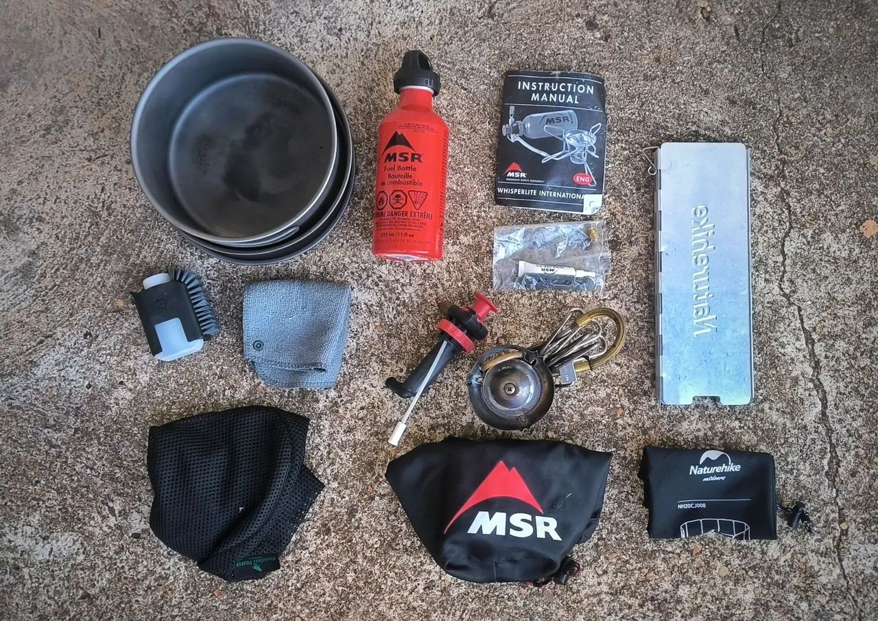 Fogareiro MSR Whisperlite + Kit