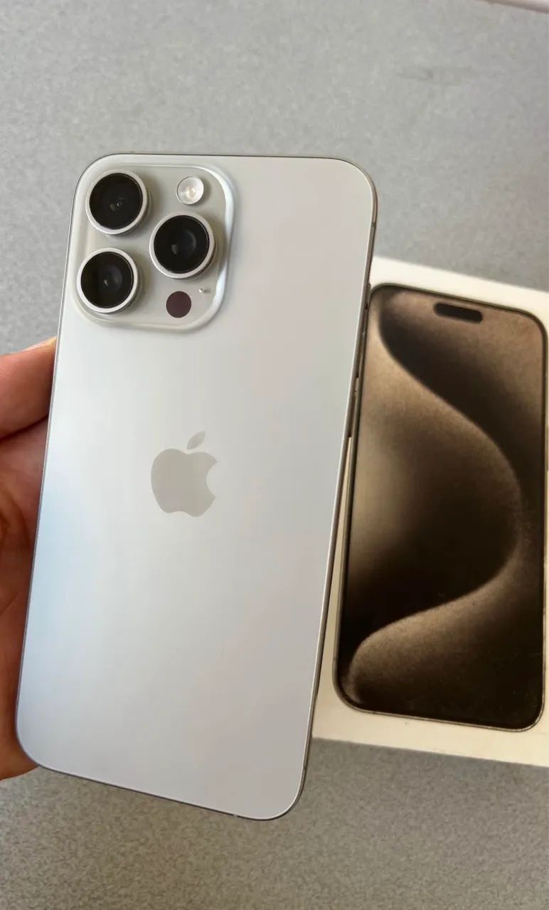 IPHONE 15 PRO MAX  - Foto 3