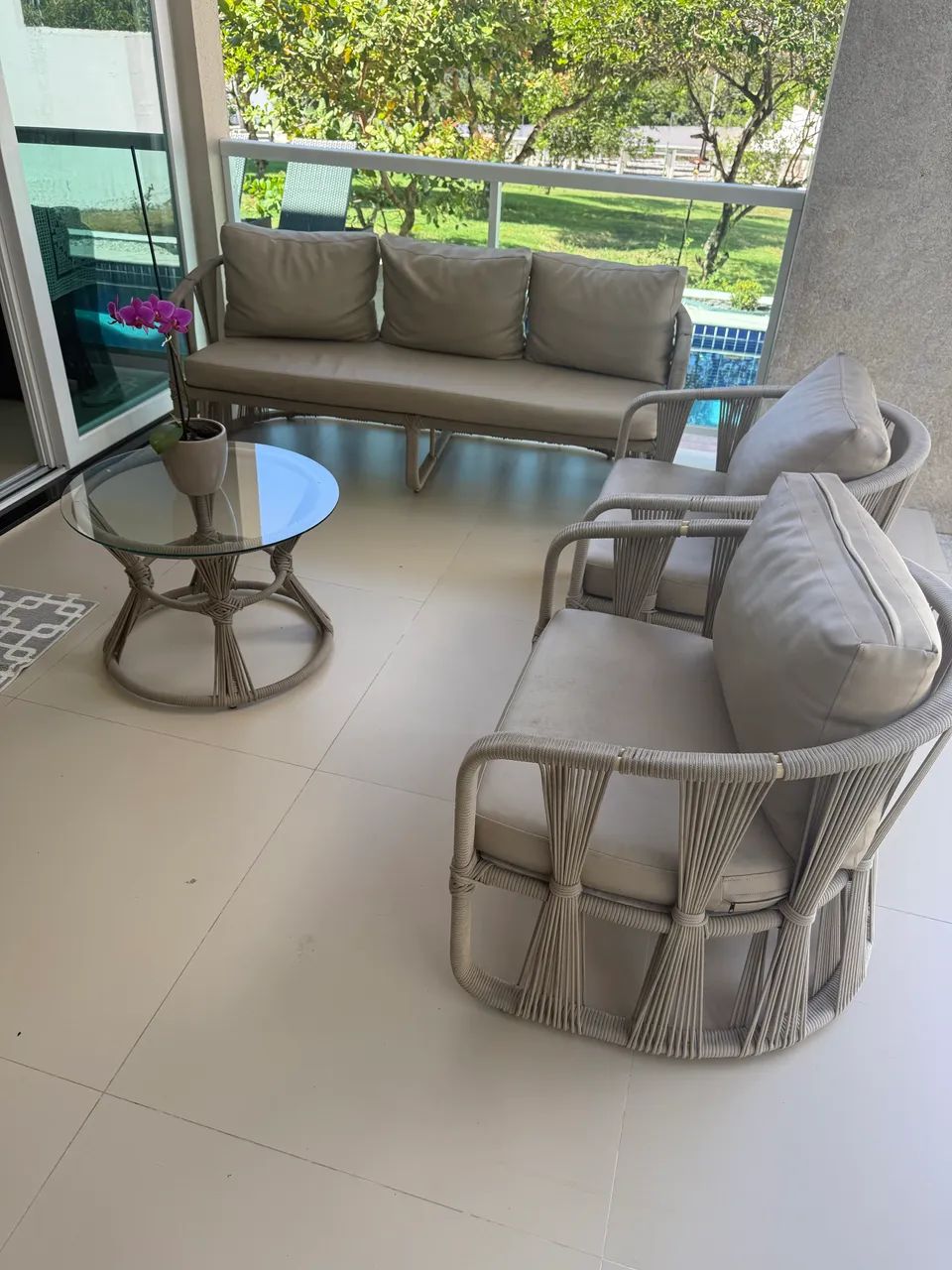 Conjunto de cadeiras 9,000,00 - Foto 5