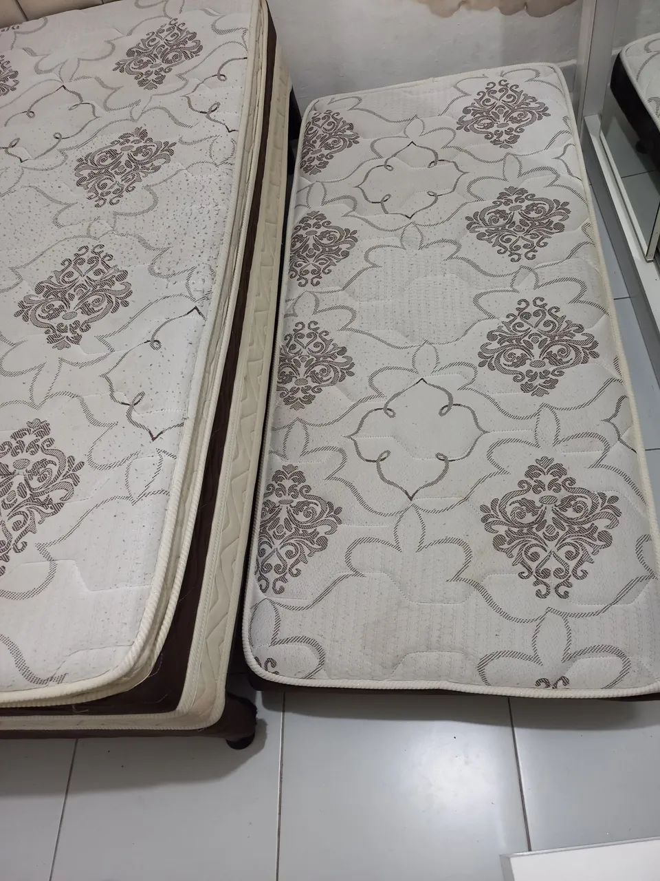 Vende sé cama box de solteiro com auxiliar  - Foto 4