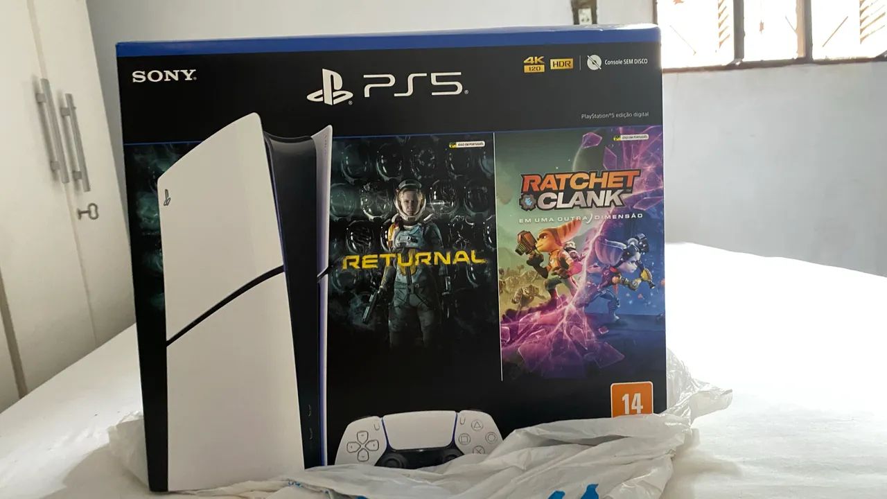 PS5 na caixa