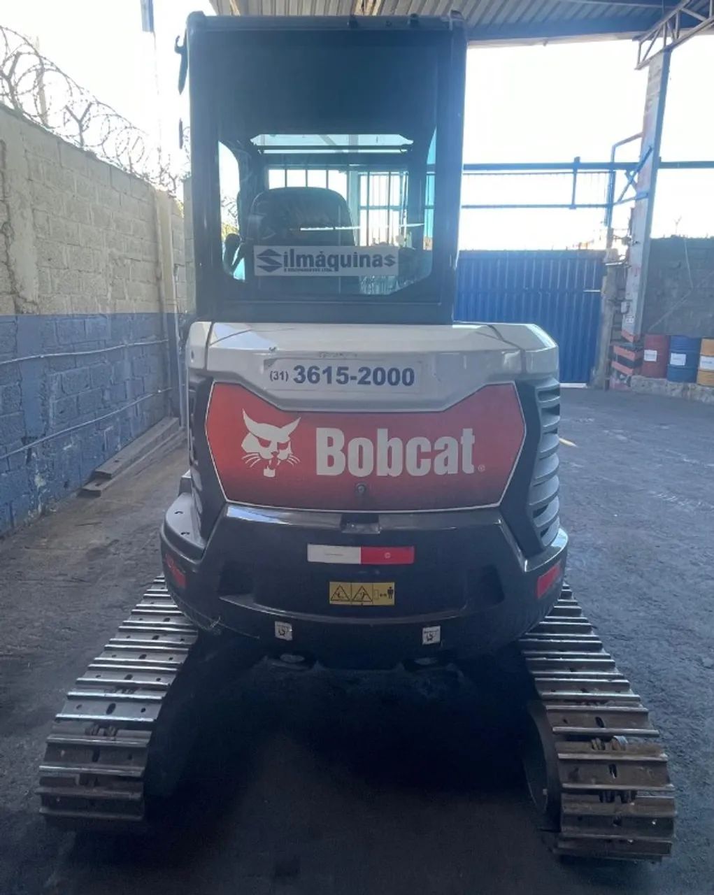 Miniescavadeira Bobcat E35z 2023 746.9hs Fechada+ar+est Aço - Foto 4
