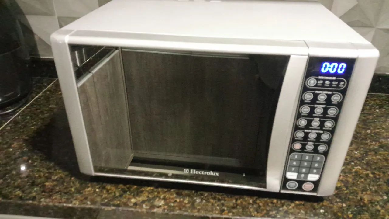 Micro-ondas 30 litros 