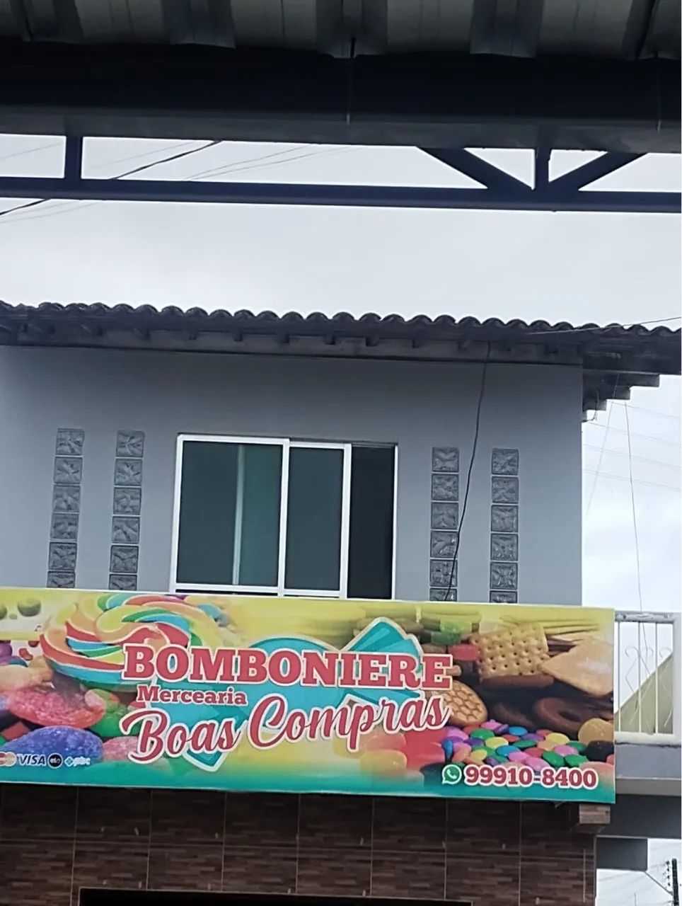 Alugo casa ótima localização 