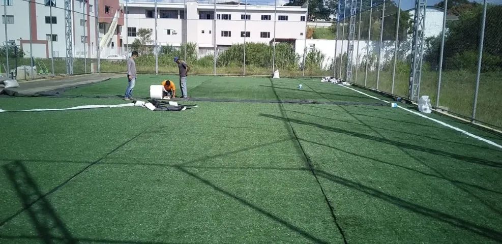 Precisando trocar a grama sintética da sua quadra ?   - Foto 2