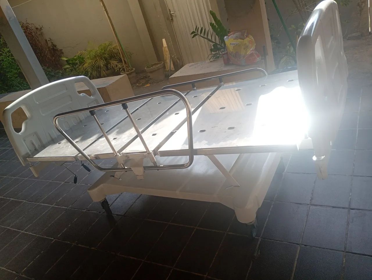Cama hospitalar  - Foto 2