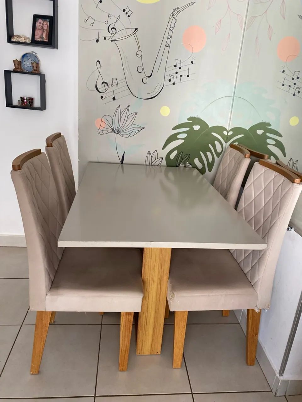 Mesa com 4 cadeiras - Foto 2