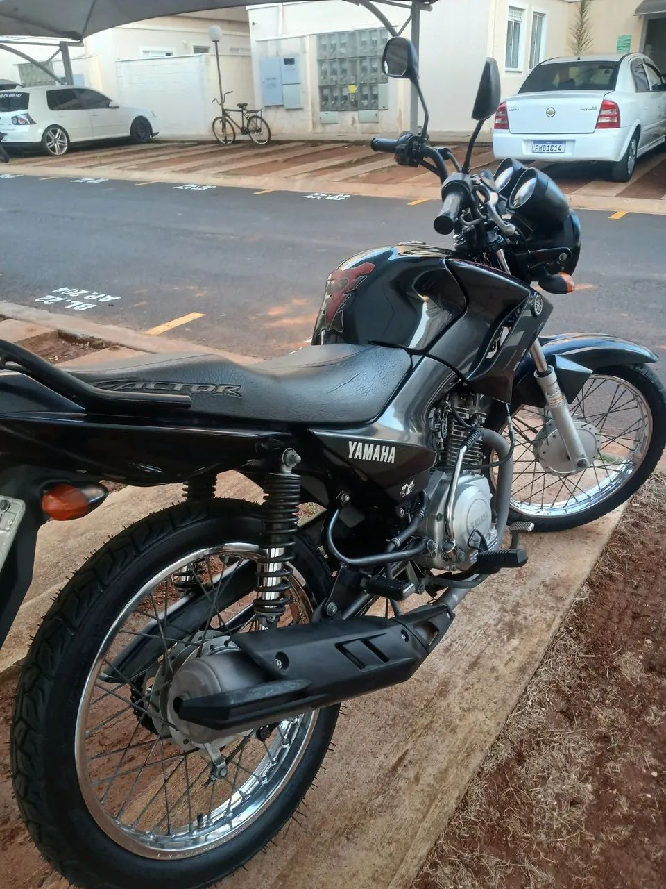 Vendo moto - Foto 3