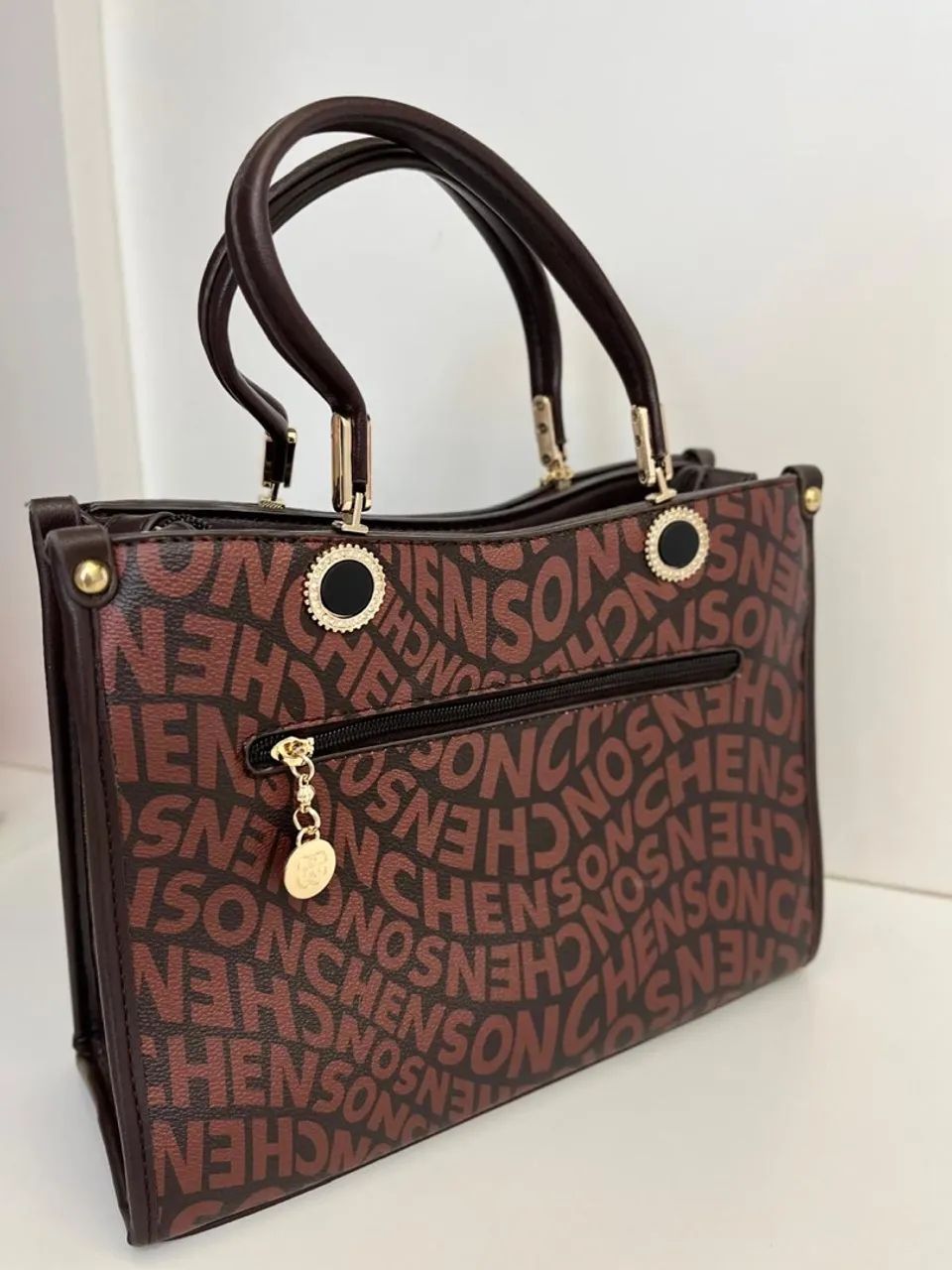 Bolsa Tote Chenson Monogramada Marrom - Foto 2