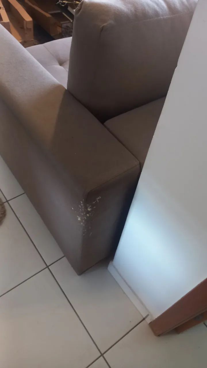 URGENTE! VENDO SOFÁ MODULADO  5 LUGARES  - Foto 4