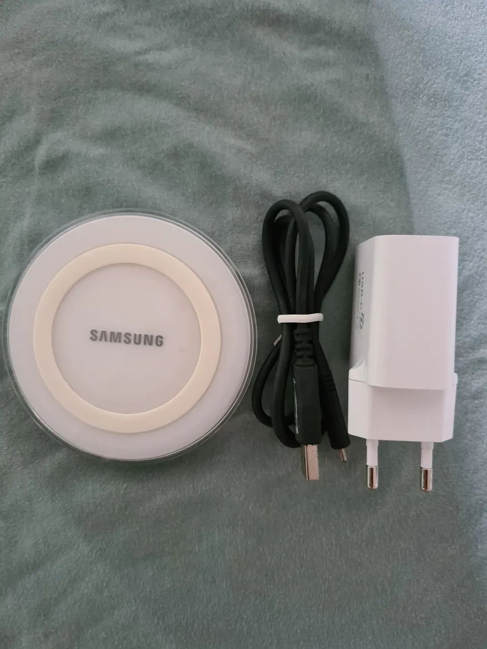 Carregando wireless charger Samsung - Foto 5