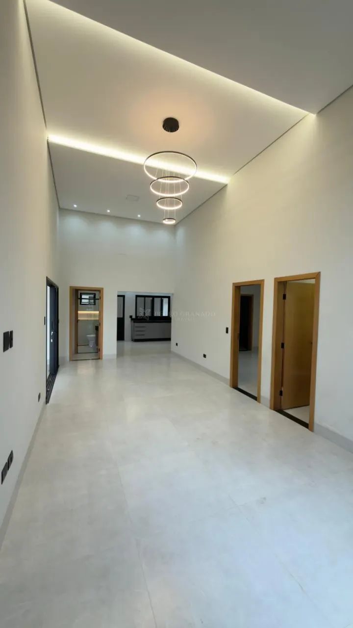 Linda casa nova e moderna com cozinha planejada - Foto 5