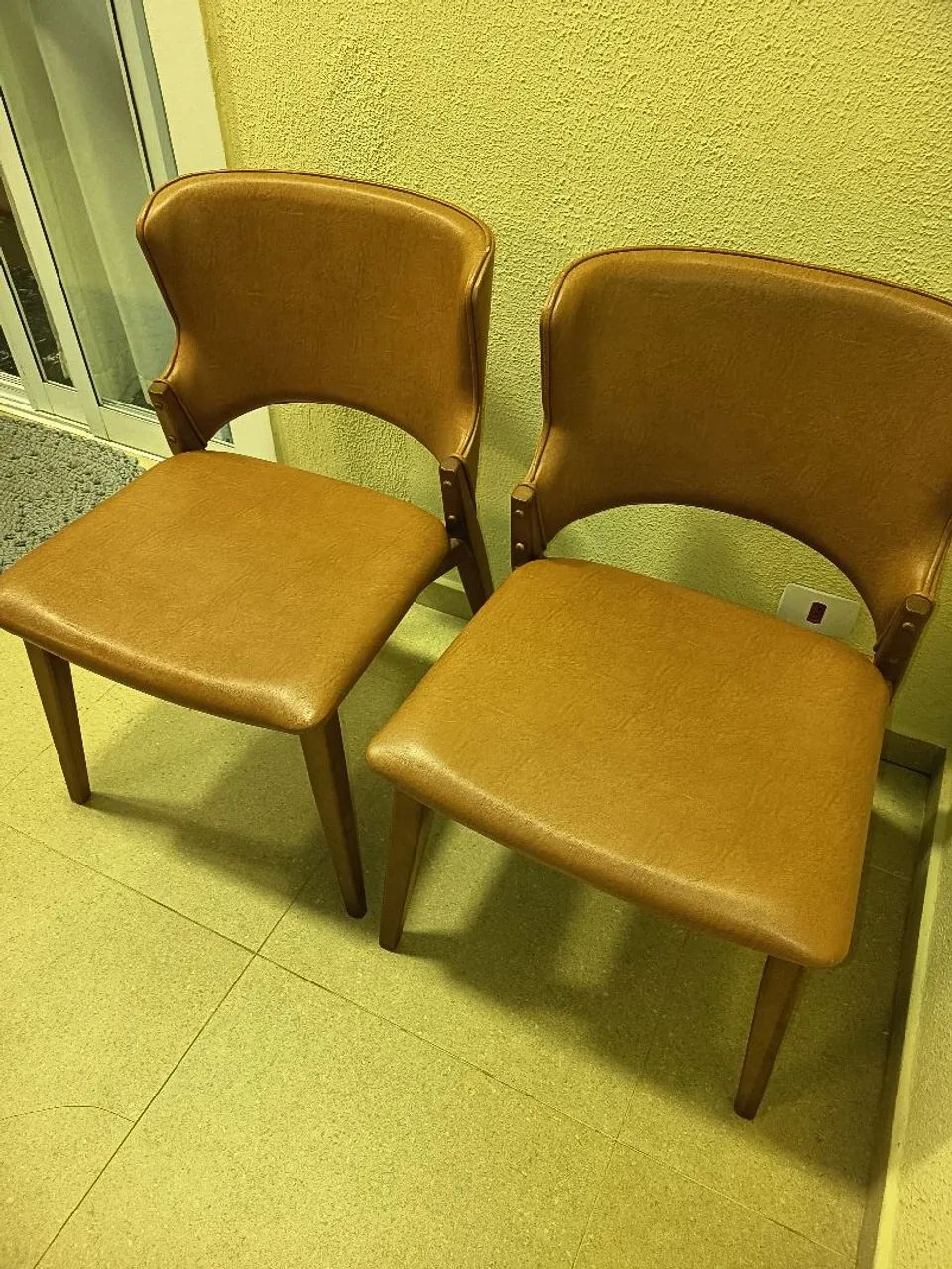 Cadeira Moderna - Foto 3