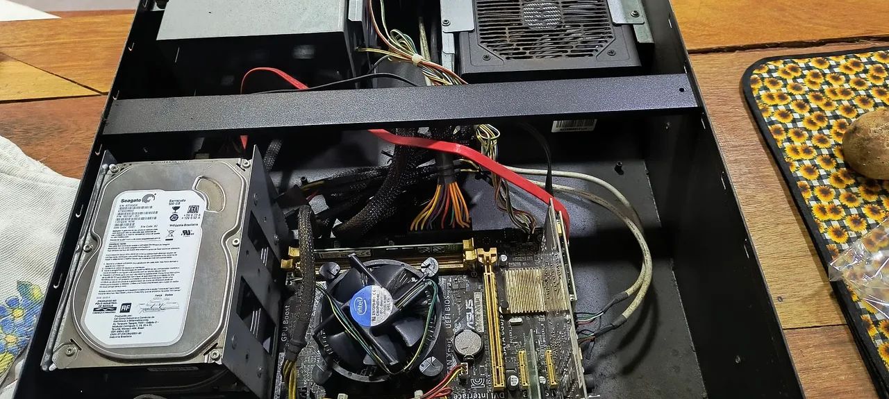 Computador i3-4160