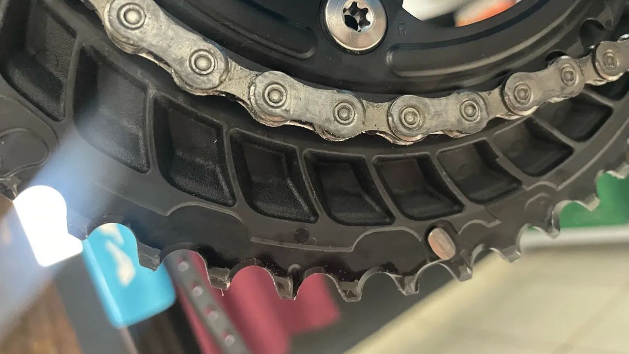 Pedivela Shimano 105 R7100 12v  - Foto 3