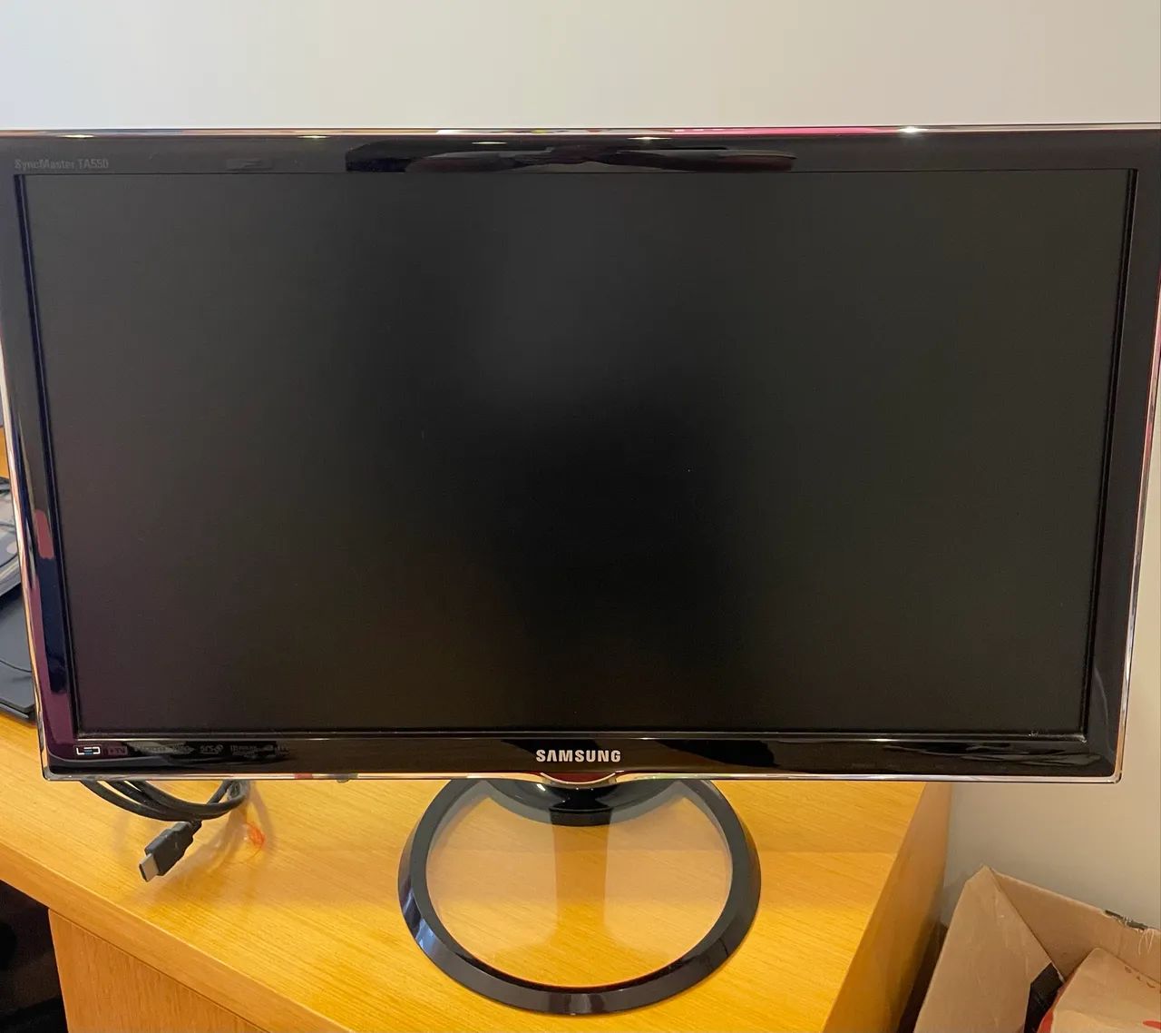 Monitor TV 27 polegadas, Samsung.