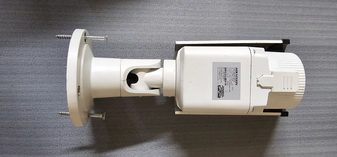 Câmera de vigilância Hikvision - Foto 3