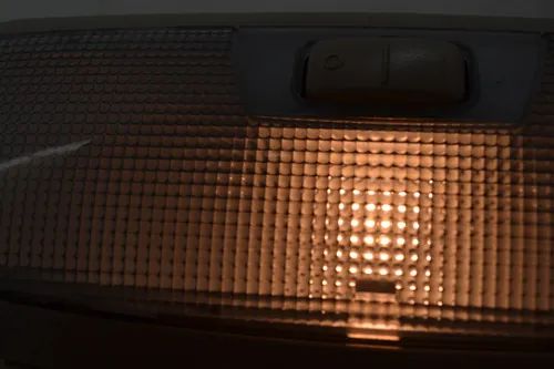 Luz Interna Teto Cortesia Ford Ka 2014 A 2020 Original - Foto 2